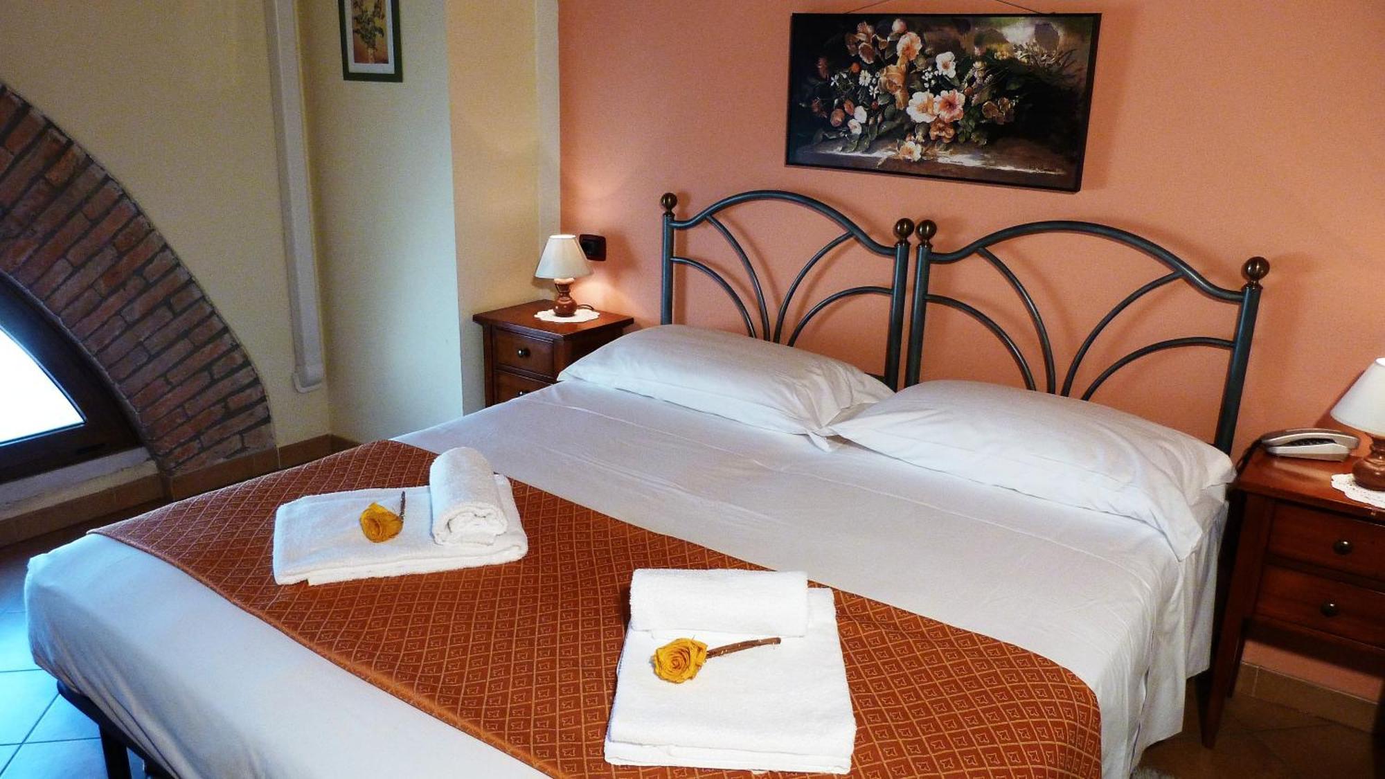 Agriturismo Ai Due Volti Dossobuono Rom bilde