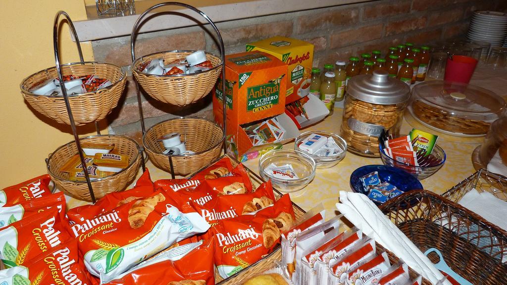 Agriturismo Ai Due Volti Dossobuono Eksteriør bilde
